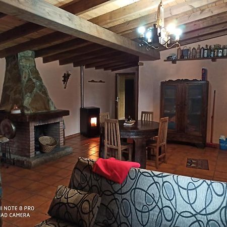 Casa Penelas Petin Exteriör bild